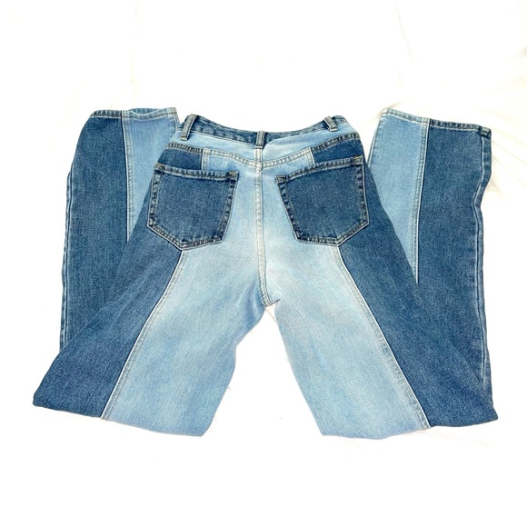 Women’s Size 0-2 Straight-Leg Two-Tone jeans from Pacsun— Perfect Condition - Picture 3 of 4
